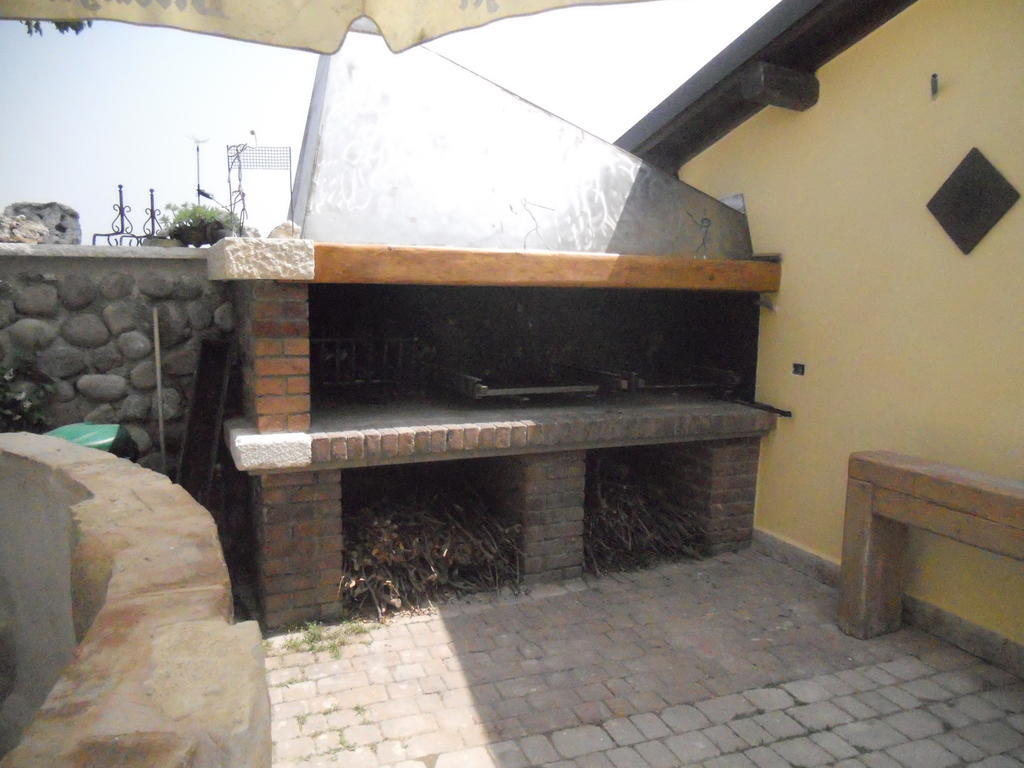 La Carbonara 6 Bed & Breakfast Bardolino Exterior photo